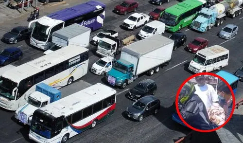 El motociclista aseguró el tanque de oxígeno a su moto y llevó a la bebé al hospital a toda velocidad. Foto: composiciónLR/24 Horas/Central Q Noticias Motociclista salva a bebé conectada con oxígeno en medio de un bloqueo vehicular por protestas en México