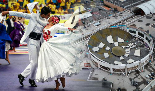 Bomberos aún continúan buscando sobrevivientes entre los escombros.