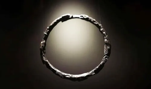 Una investigación en un yacimiento arqueológico reveló que hace 2.600 años se fabricaron objetos decorativos con hierro de meteoritos.