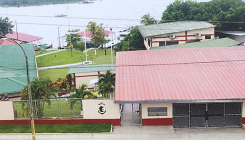 Los familiares del agraviado aseguran que fueron dos miembros de la Marina quienes lo golpearon tras revisar sus bolsillos. Foto: Difusión Los familiares del agraviado aseguran que fueron dos miembros de la Marina quienes lo golpearon tras revisar sus bolsillos. Foto: Difusión