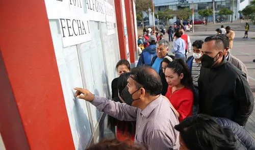 Sutep pide al Minedu revisar los resultados de la prueba a directores. Sutep pide al Minedu revisar los resultados de la prueba a directores.