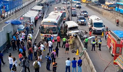 Grave accidente frente a MegaPlaza: choque entre combi y bus en la Panamericana Norte deja varios heridos
