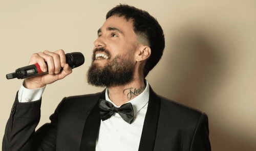 'Hombres a la plancha' es un espectáculo que combina humor, anécdotas y música.