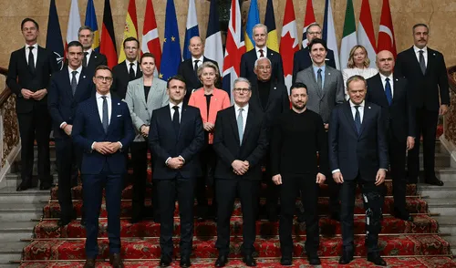 Líderes europeos reafirman apoyo a Ucrania y colaboración con EE. UU. en cumbre en Londres. Foto: El País Líderes europeos reafirman apoyo a Ucrania y colaboración con EE. UU. en cumbre en Londres.