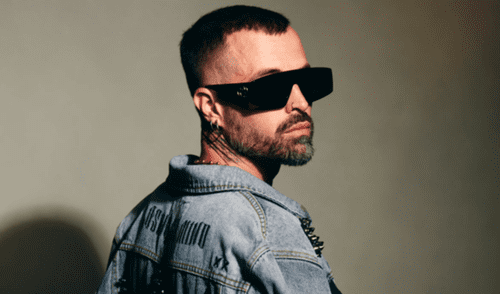 Mike Bahía inició su carrera con su participación en el reality 'La voz Colombia'.