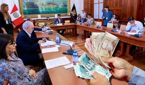 Congreso va a la carga por un octavo retiro AFP.