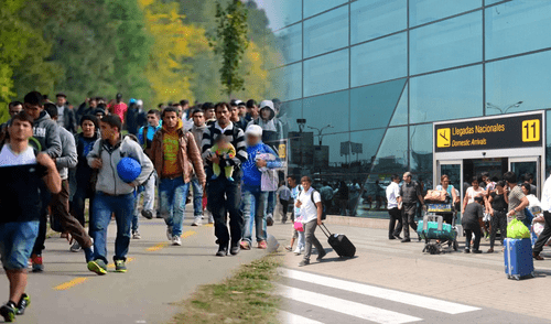 Ciudadanos extranjeros llegan al principal ingreso de Perú: el aeropuerto Jorge Chávez. Foto: composición de Jazmin Ceras/La República/ Andina/Conexión Migrante Consulado de Chile en Perú