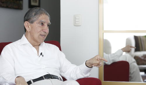 Exfiscal supremo y exministro del Interior, Avelino Guillén: Dina Boluarte no está interesada en combatir al crimen organizado. Foto Marco Cotrina Exfiscal supremo y exministro del Interior, Avelino Guillén: Dina Boluarte no está interesada en combatir al crimen organizado. Foto Marco Cotrina