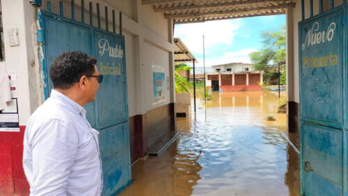 Directores trabajan con autoridades de Tumbes para mejorar planteles. Directores trabajan con autoridades de Tumbes para mejorar planteles.