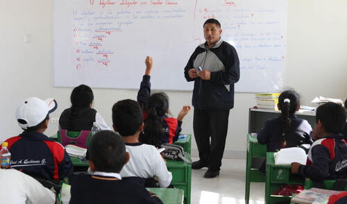 Estudiantes podrían realizar clases virtuales. Foto: Andina Estudiantes podrían realizar clases virtuales.