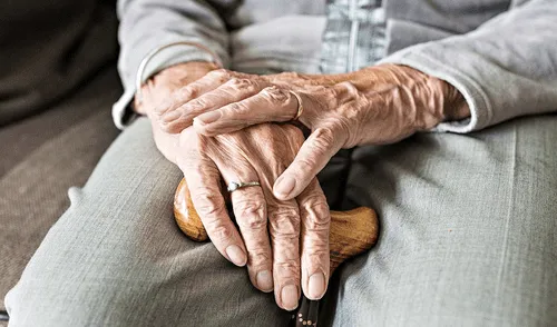 Nueva inyección antienvejecimiento muestra resultados prometedores en ratones: ¿podría funcionar en humanos?