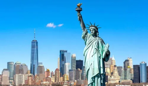Raphaël Glucksmann solicita a Estados Unidos que devuelvan la Estatua de la Libertad | Foto: CNN Raphaël Glucksmann solicita a Estados Unidos que devuelvan la Estatua de la Libertad | Foto: CNN