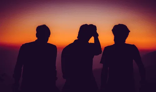 Existen dos celebraciones del Día del Hombre, cada una con enfoque diferente.