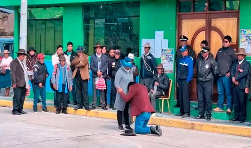 Alcalde de Huacullani se hizo viral al pedir perdon a su esposa frente a la población.