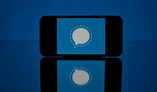 La aplicación de mensajería Signal es conocida por su cifrado, pero su uso por parte de altos funcionarios de la administración Trump para discutir la planificación militar ha generado preocupaciones de seguridad. Foto: AFP.