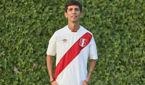 El periodista deportivo "Flaco" Granda mostró su incomodidad por pifeo a himno de Perú. Foto: CDN El periodista deportivo "Flaco" Granda mostró su incomodidad por pifeo a himno de Perú. Foto: CDN