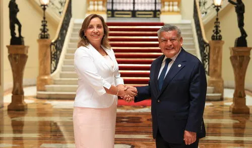 Aliados. Uno de los partidos que defiende a Dina Boluarte es APP, liderado por César Acuña.