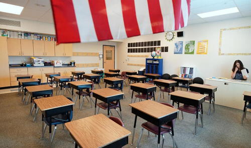 El Senado de Florida ha aprobado unánimemente la eliminación de la ley que obligaba a las escuelas secundarias e intermedias a iniciar clases más tarde