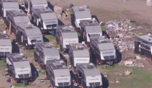 Incendios, robos, vandalismo y acumulación de basura han transformado este lugar en una zona peligrosa para empleados, comerciantes y residentes de la área. Foto: Fox News.