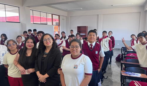 Los temas abordados incluyeron el bullying, así como los derechos y deberes de los adolescentes. Los temas abordados incluyeron el bullying, así como los derechos y deberes de los adolescentes.