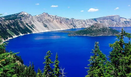 El lago más profundo de Estados Unidos sufre un desgaste en los suelos por el tráfico peatonal. Foto: Tripadvisor El lago más profundo de Estados Unidos sufre un desgaste en los suelos por el tráfico peatonal. Foto: Tripadvisor