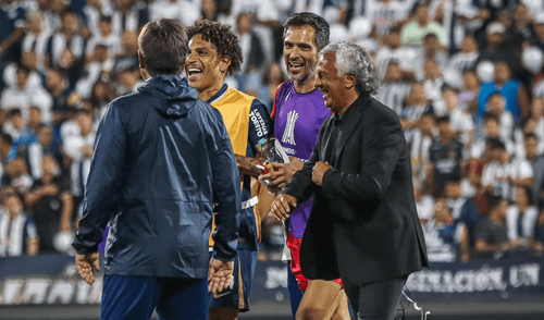 Roque Santa Cruz compartió camerino con Paolo Guerrero cuando jugaron en Bayern Múnich. Foto: Misael Pérez Roque Santa Cruz compartió camerino con Paolo Guerrero cuando jugaron en Bayern Múnich.