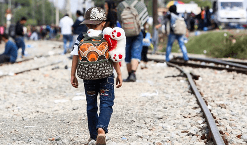 Jueza ordena restablecer asistencia legal a niños migrantes sin tutores en EE. UU. Foto: Humanium