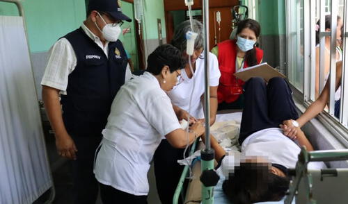 La posta de salud de Piura colapsó ante la creciente cantidad de niños afectados por el consumo de alimentos de Wasi Mikuna. Foto: Ministerio Público La posta de salud de Piura colapsó ante la creciente cantidad de niños afectados por el consumo de alimentos de Wasi Mikuna. Foto: Ministerio Público