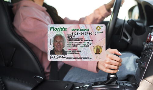 La licencia de conducir en Florida es clave tanto para operar vehículos como para identificación en trámites.