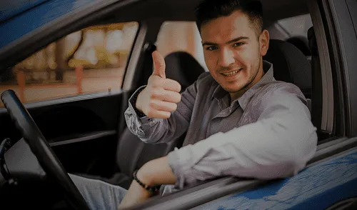 Nueva ley en Michigan exige asientos infantiles según edad y aplica multas de hasta 65 dólares. Foto: Freepik Nueva ley en Michigan exige asientos infantiles según edad y aplica multas de hasta 65 dólares.