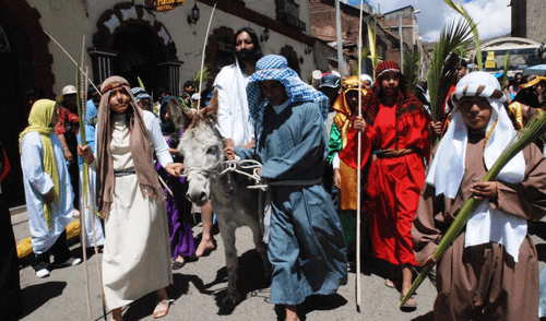 Durante la Semana Santa 2025, los peruanos podrán disfrutar de dos feriados nacionales. Foto: composición LR/Andina Durante la Semana Santa 2025, los peruanos podrán disfrutar de dos feriados nacionales.