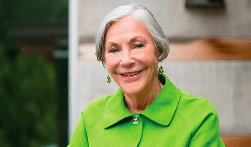 Alice Walton tuvo un breve paso en Walmart al desempeñarse como responsable de la compra de ropa infantil. Foto: The Post Ph