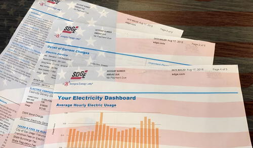 California y Florida se posicionan como los estados de EEUU donde los recibos de electricidad son los más bajos. Foto: Composición LR/The San Diego Union-Tribune/Freepik