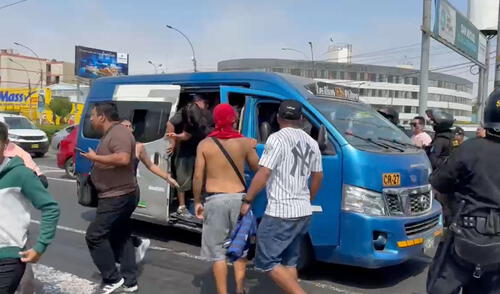 Transportistas continúan alzando su voz de protesta en la avenida Abancay. Foto: La República Transportistas continúan alzando su voz de protesta en la avenida Abancay