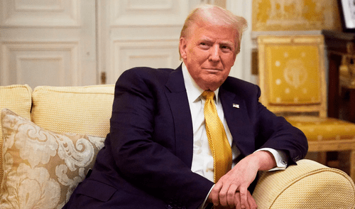 Trump ha criticado anteriormente las políticas ecológicas vigentes, como las restricciones en inodoros, grifos y electrodomésticos, argumentando que afectan la funcionalidad diaria. Foto: El Quinto Elemento TV Trump ha criticado anteriormente las políticas ecológicas vigentes, como las restricciones en inodoros, grifos y electrodomésticos, argumentando que afectan la funcionalidad diaria. Foto: El Quinto Elemento TV