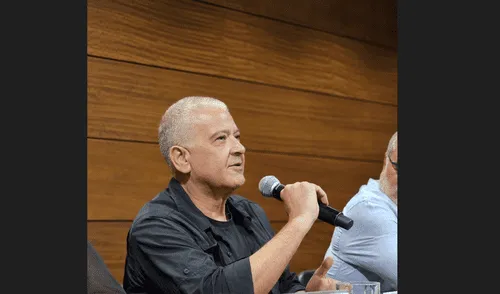 Pedro Salinas. Foto: Silvana Quiñonez. Pedro Salinas. Foto: Silvana Quiñonez.