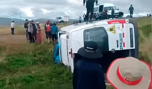 Vehículo se dirigía de Cusco a Juliaca. Créditos: Cortesía Vehículo se dirigía de Cusco a Juliaca. Créditos: Cortesía