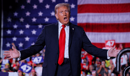 Donald Trump ha expresado su interés en un tercer mandato, pero la Constitución de EE.UU. establece límites claros que dificultan su reelección, incluyendo la ENMIENDA 22 y posibles estrategias legales.