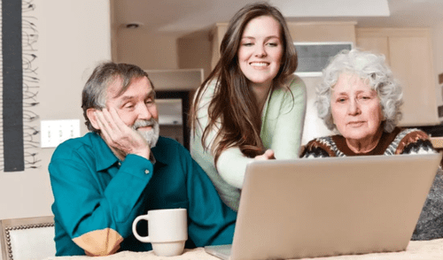 Los ciudadanos podrán acceder a un beneficio económico sin restricción de edad. Foto: composición LR/RCN Radio Los ciudadanos podrán acceder a un beneficio económico sin restricción de edad. Foto: RCN Radio