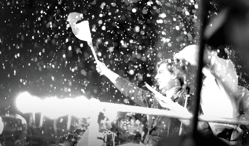 Bautizo . En 1987, Mario Vargas Llosa en el mitin contra la estatización de bancos decretada por el presidente Alan García. Foto: La República