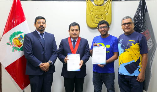 Representantes de la Corte de Tumbes y Academia Berendson firman convenio para fomentar la natación.