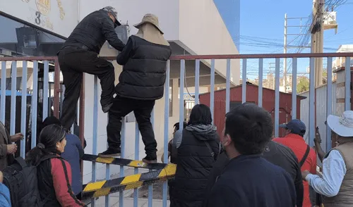 Enfrenamientos en la UANCV en Juliaca, Puno tras vacancia del rector. Foto: Cinthia Alvarez /La República.