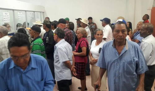 Jubilados y pensionados CSS en Panamá, bono permanente