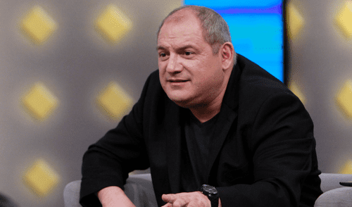 Álamo Pérez-Luna trabajó en diversos programas de investigación y entretenimiento en la televisión peruana. Foto: Archivo LR Álamo Pérez-Luna murió a los 61 años