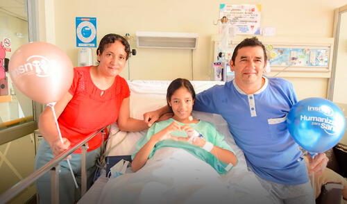 Gracias al acto de amor de su padre, la pequeña Kiara tiene una segunda oportunidad. Foto: INSN Gracias al acto de amor de su padre, la pequeña Kiara tiene una segunda oportunidad. Foto: INSN