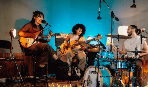 Ginel se presentará en Lima por primera vez el 22 de abril en La Noche de Barranco, con un espectáculo emotivo que une Madrid y Perú. Foto: difusión Ginel se enfocará en finalizar su álbum, que se lanzará a finales de año.