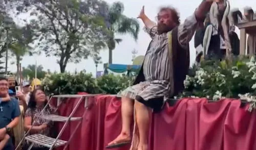 Actor de Barrabás segundos antes del accidente. Foto: captura de TikTok/Azteca Noticias Actor de Barrabás segundos antes del accidente. Foto: captura de TikTok/Azteca Noticias