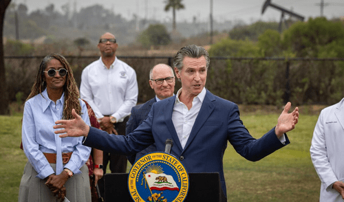 La ley elimina la exigencia de licencias para usar bicicletas en espacios públicos. Foto: Los Angeles Times