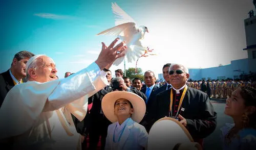 El papa Francisco visitó tres regiones del Perú a fin de dar un mensaje de paz. Foto. Andina