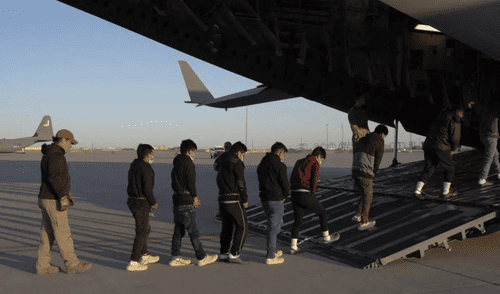 El DOGE podrá acceder a datos sensibles de inmigrantes en Estados Unidos. Foto: EFE El DOGE podrá acceder a datos sensibles de inmigrantes en Estados Unidos. Foto: EFE